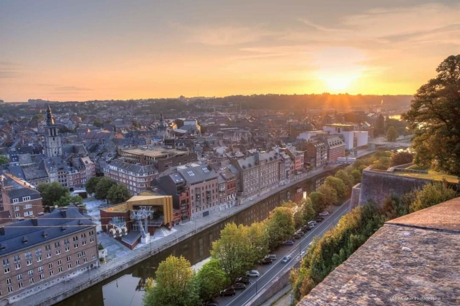 Sherlock'S Home - Guest House Namur Luaran gambar